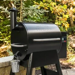 Traeger Pro D2 575 Wood Pellet Grill -Garden Care Gear 1064926 1
