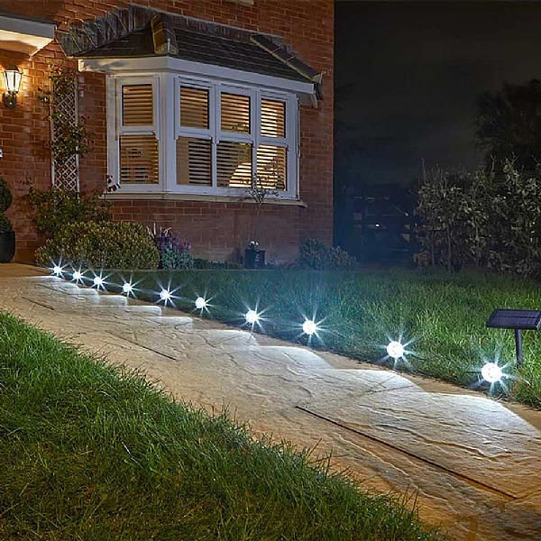 Smart Solar MultiSpot Set Of 10 - 5 Lumen 3 Smart Solar MultiSpot Set Of 10 - 5 Lumen