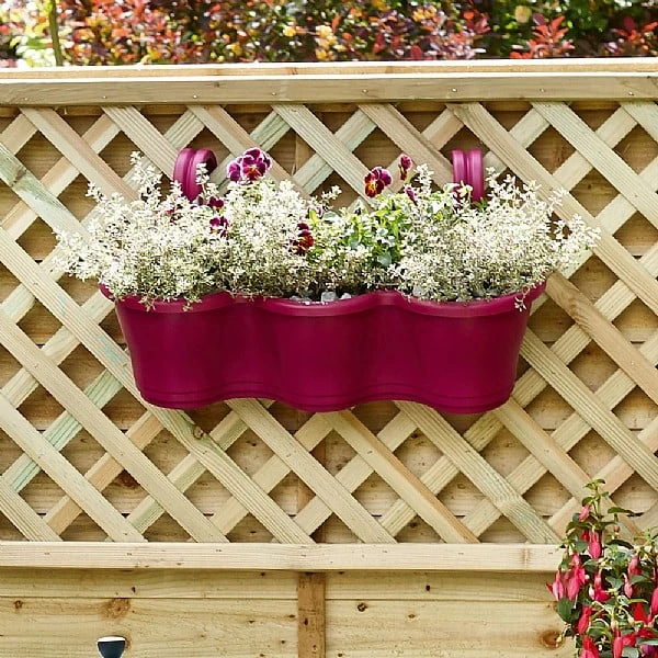 Elho Corsica Easy Hanger Trio 4 Elho Corsica Easy Hanger Trio - Image 2